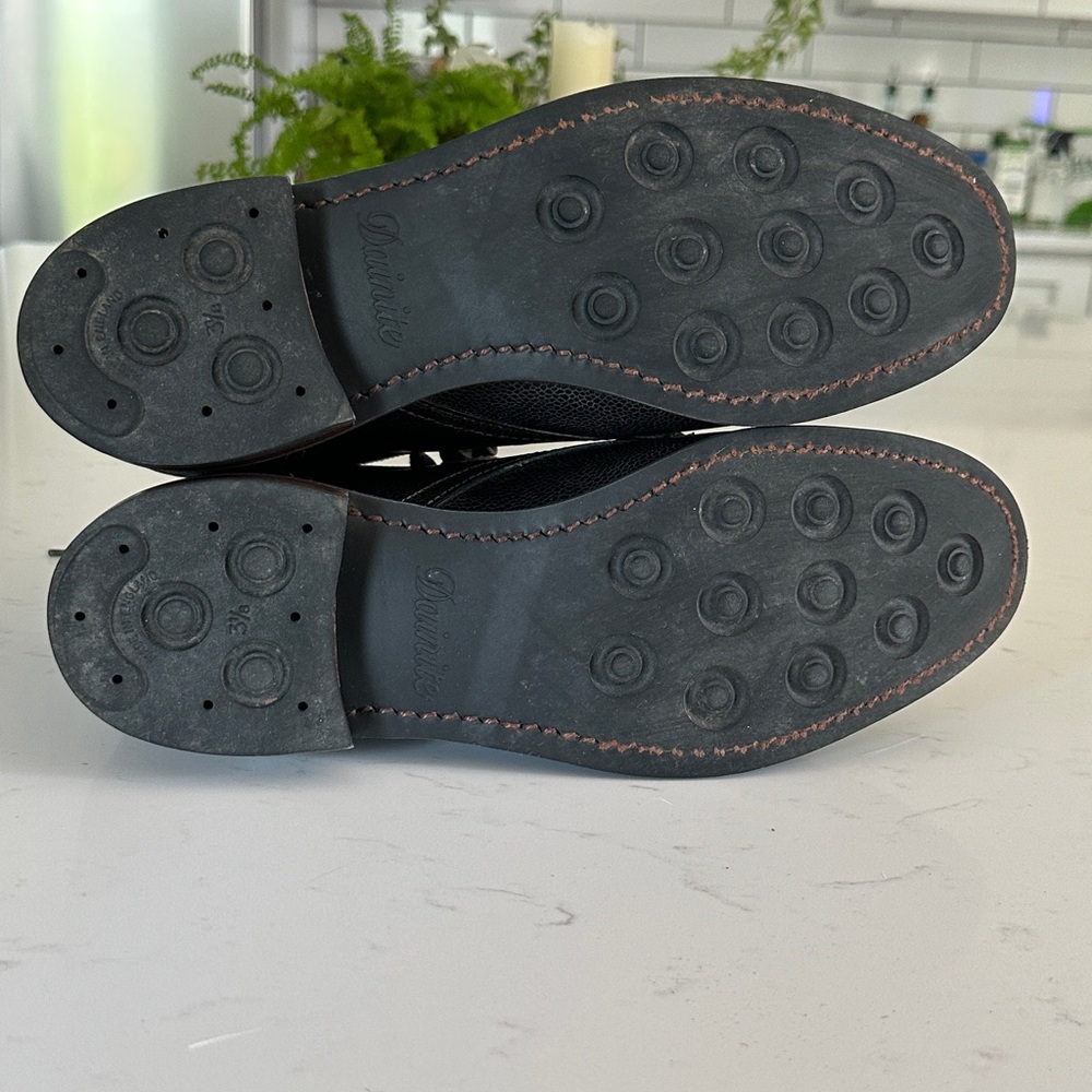 Allen Edmonds Promontory Point Pebbled Black Boots - Picture 6 of 8